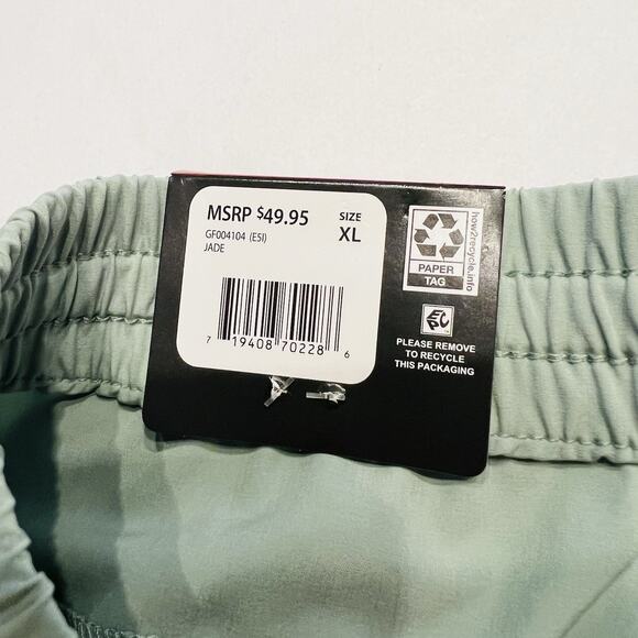 GapFit Men's Movement Short Size XL, Jade/Green - Picture 4 of 6